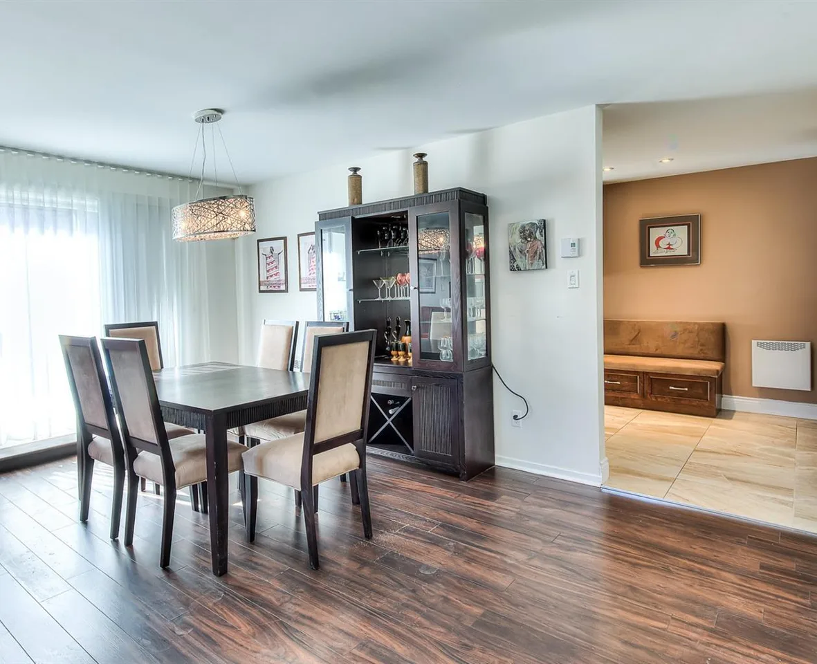 2190 Shevchenko Condo 5