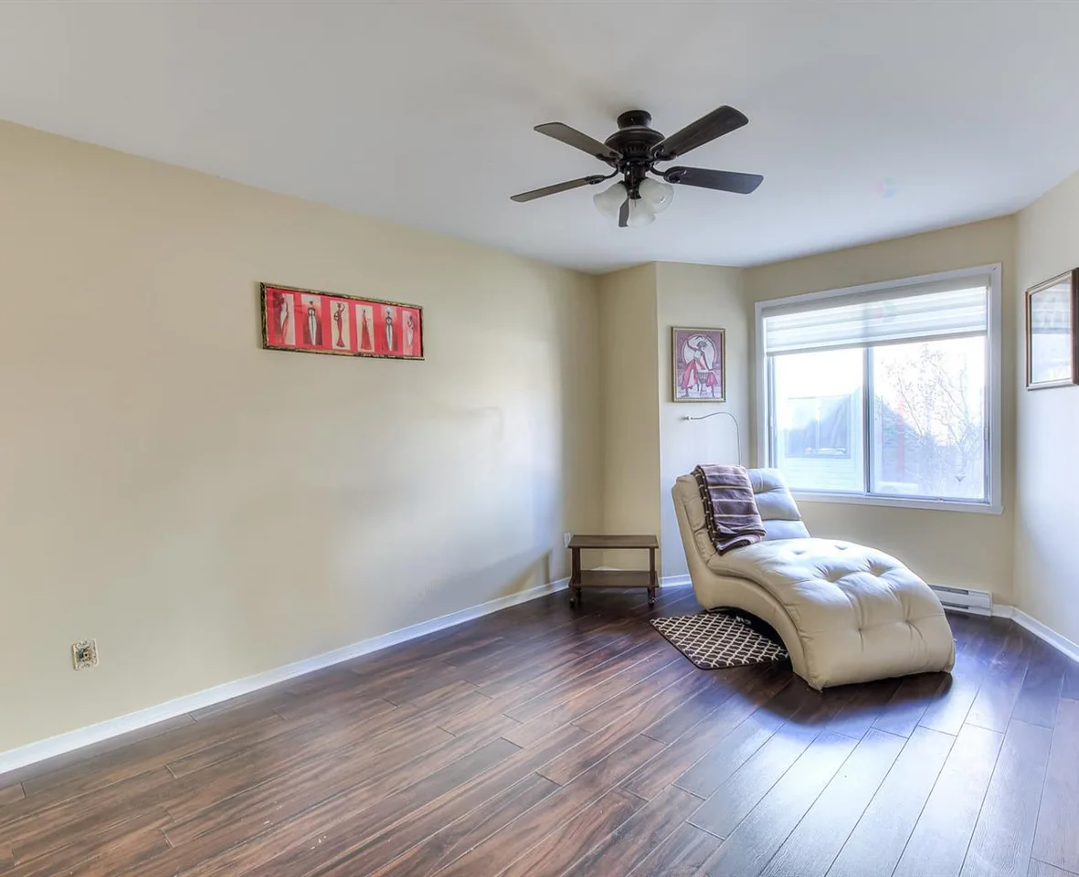 2190 Shevchenko Condo thumbnail 10