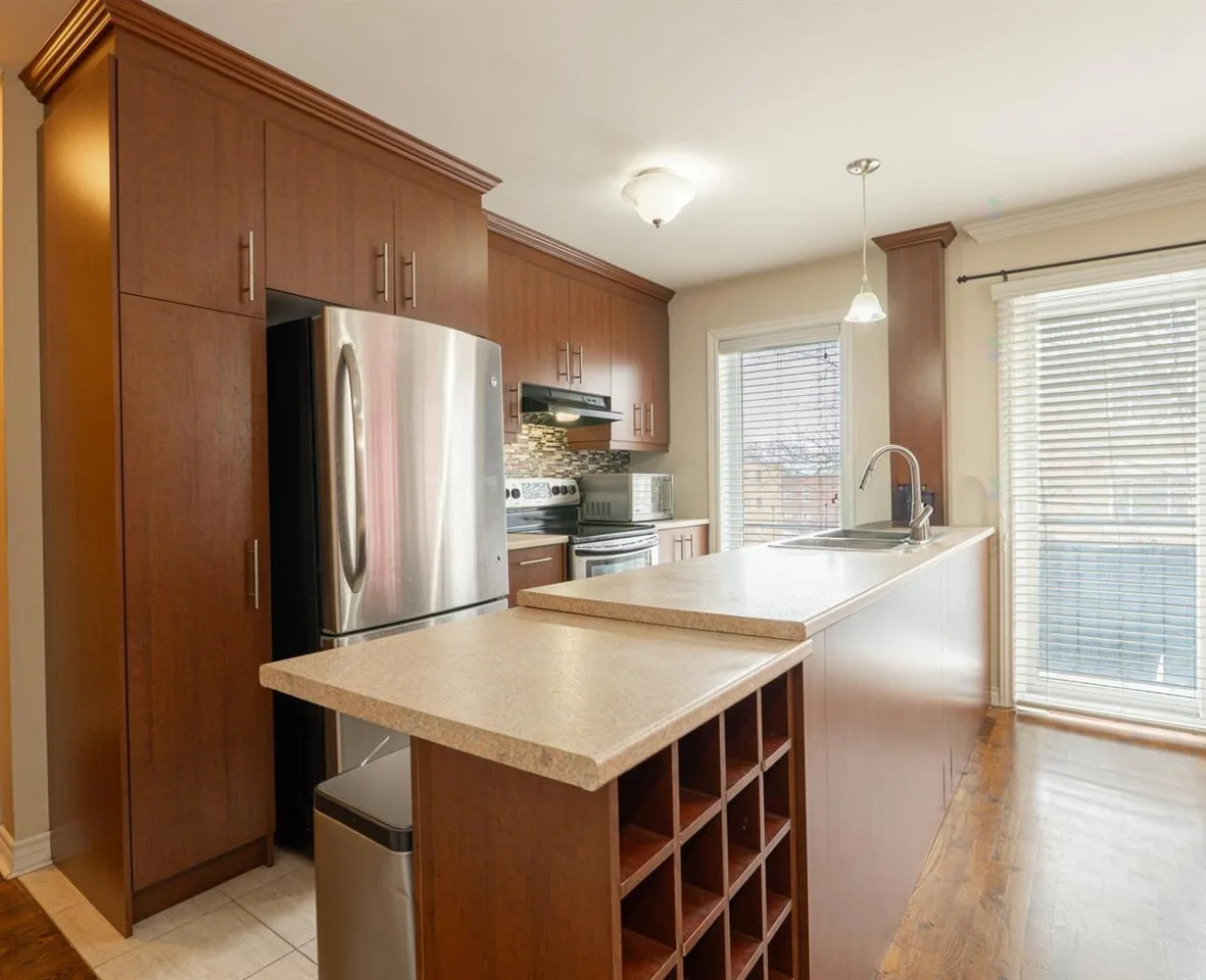 Hurteau Condo #202 thumbnail 6